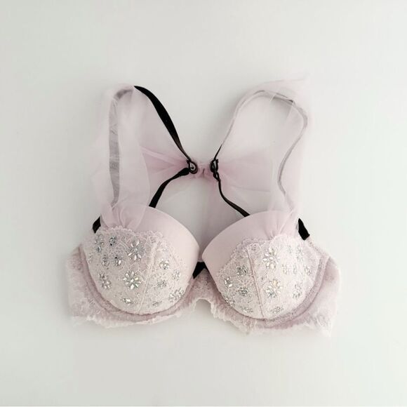 Victoria’s Secret Pink London Runway Lace Crystal Embellished Bow Bra- Size 32DD - Picture 1 of 6